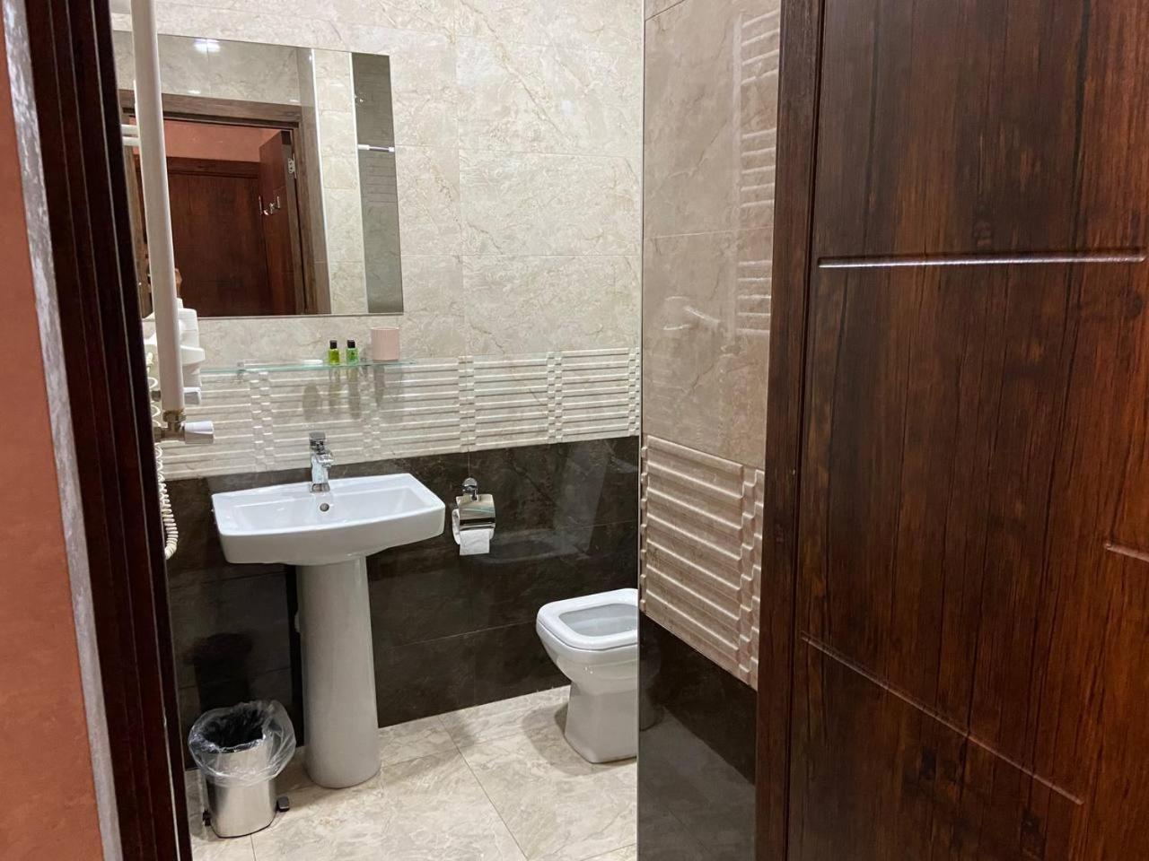 Hotel "Tbilisi Tales" In The Heart Of The Old City Eksteriør bilde